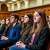 Студенты на лекции в академии