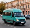 Микроавтобус с пассажирами