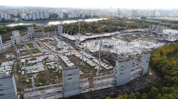 Строящийся Московский Диснейленд "Остров Мечты", Нагатинская пойма, октябрь 2017