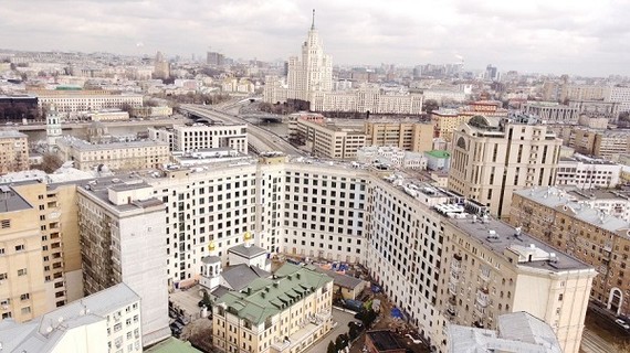 Здание на Овчинниковской набережной с "гибкими" офисами от компании Flexity