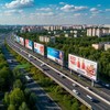Наружная реклама у шоссе